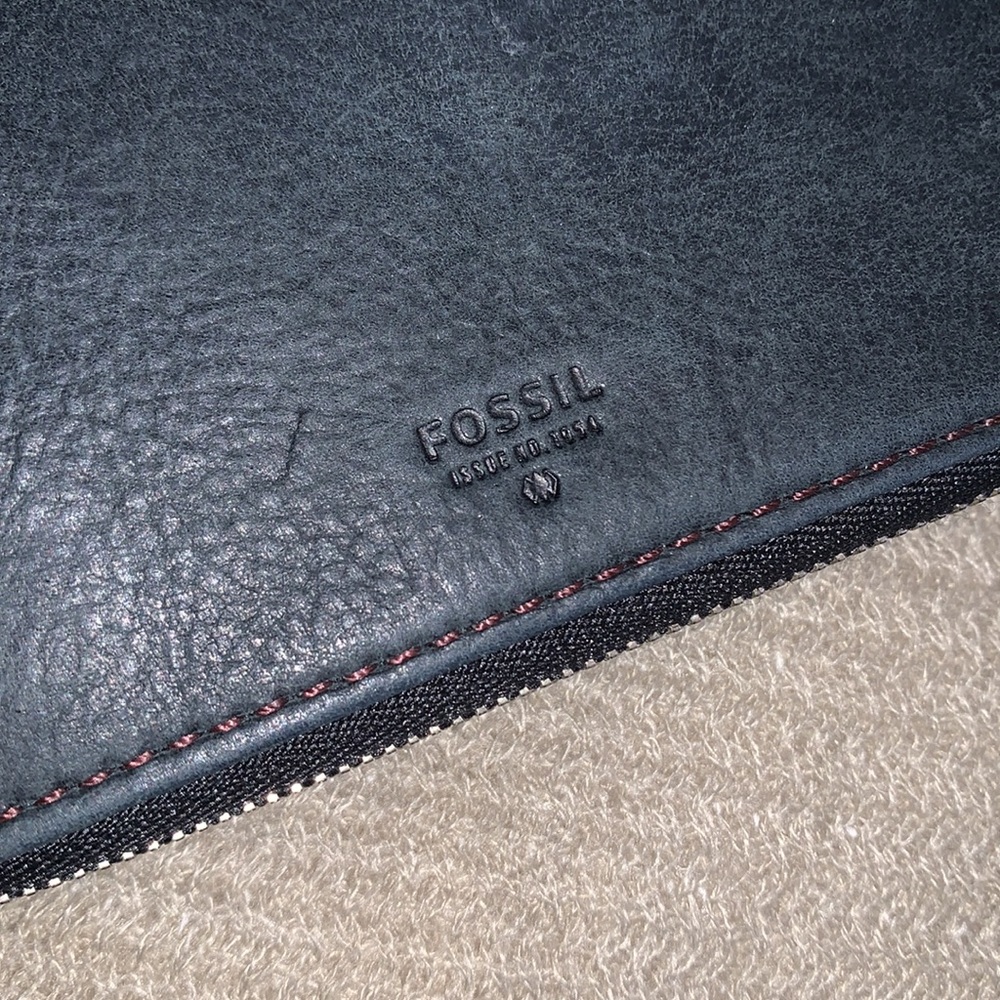Fossil Full Zip Wallet/ Wristlet - image 5